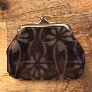 Mesh coin purse